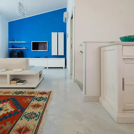 Afrodite كوستوناتشي